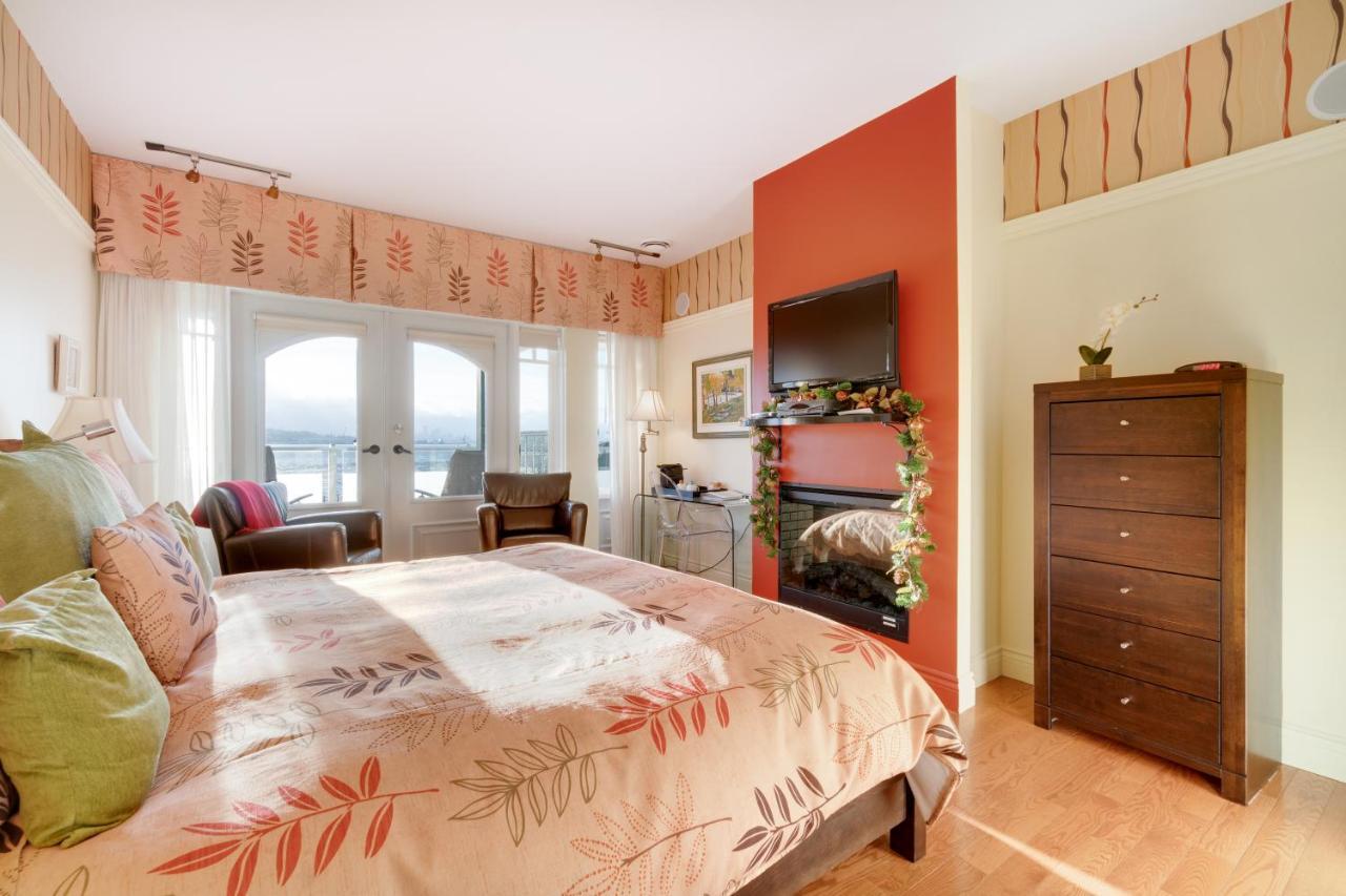 Goeliche Hotel Et Appartement Saint-Laurent-de-l'ile d'Orleans Экстерьер фото